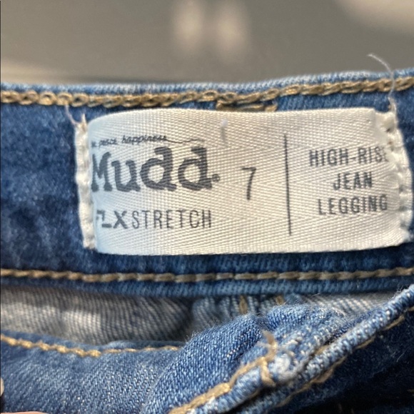 Mudd Blue Skinny Jeans | Distressed | 24” Inseam Size 7 - Picture 2 of 8